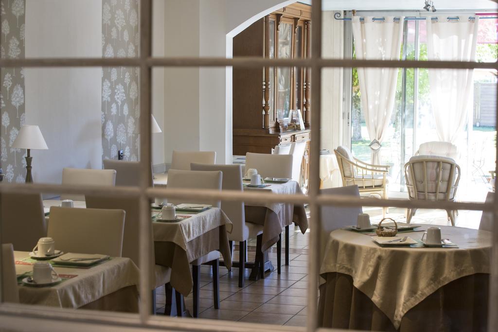 Auberge De La Terrasse Villersexel Exteriér fotografie